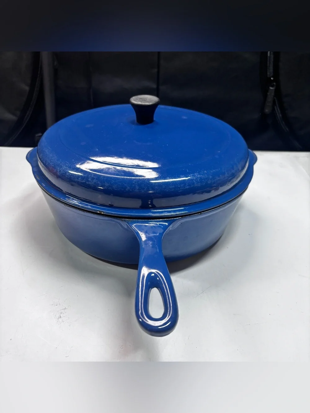 Le Creuset Cast Iron Skillet Blue Rare Double Spouted w/enameled lid Vintage